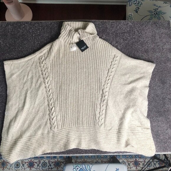 Simply Vera Wang Cable Knit Poncho Sweater Medium/Large New! Hipster Relaxed Fit - Picture 6 of 11